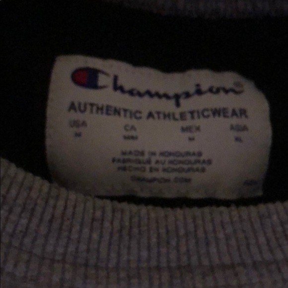 Champion sweat shirt - Picture 2 of 3